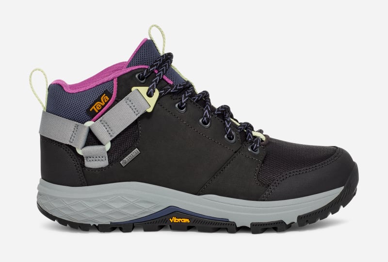 TEVA Women's Grandview GORE-TEX Hiking Boot in Green, Size 10