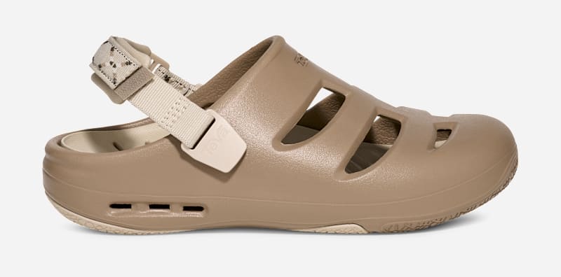 TEVA Women's ApreAqua Closed-Toe Water Sandal in Brown/Beige, Size 9