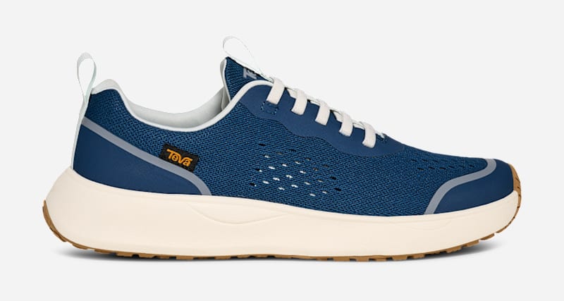 TEVA Women's Hydratrek Fairwind Water Shoe in Smoke Blue/Blue Coral, Size 5.5