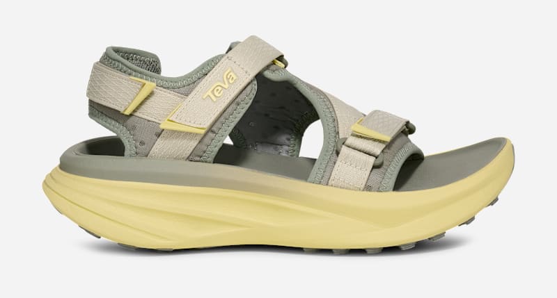 TEVA Women's Aventrail R2T Trail Running Sandal in Seagrass/Pale Lime Yellow, Size 5
