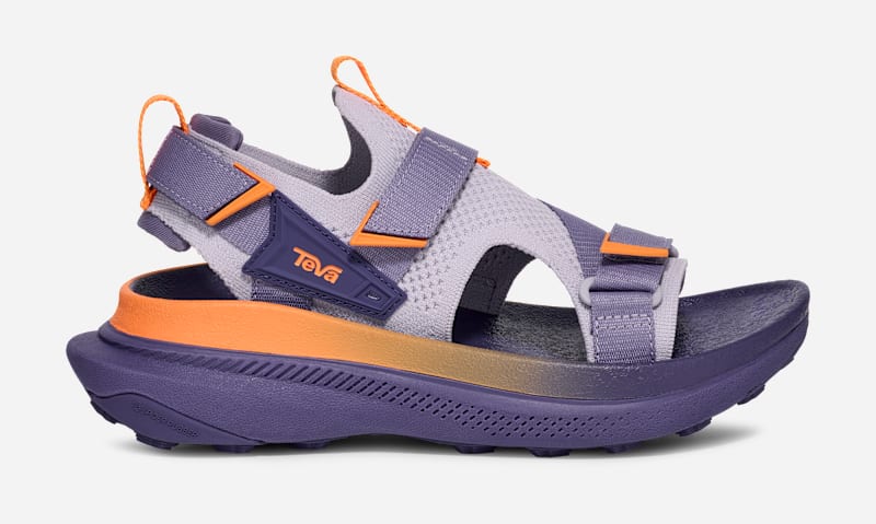 TEVA Women's Aventrail Trail Running Sandal in Daybreak/Peach Parfait, Size 9