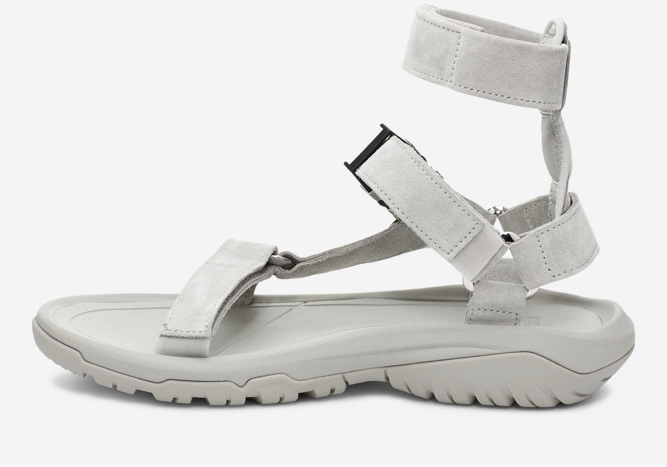 TEVA x OPENING CEREMONY HURRICANE XLT2 GLADIATOR★コラボ 2色 Opening Ceremony x Teva Summer 2020 Capsule | Hypebeast