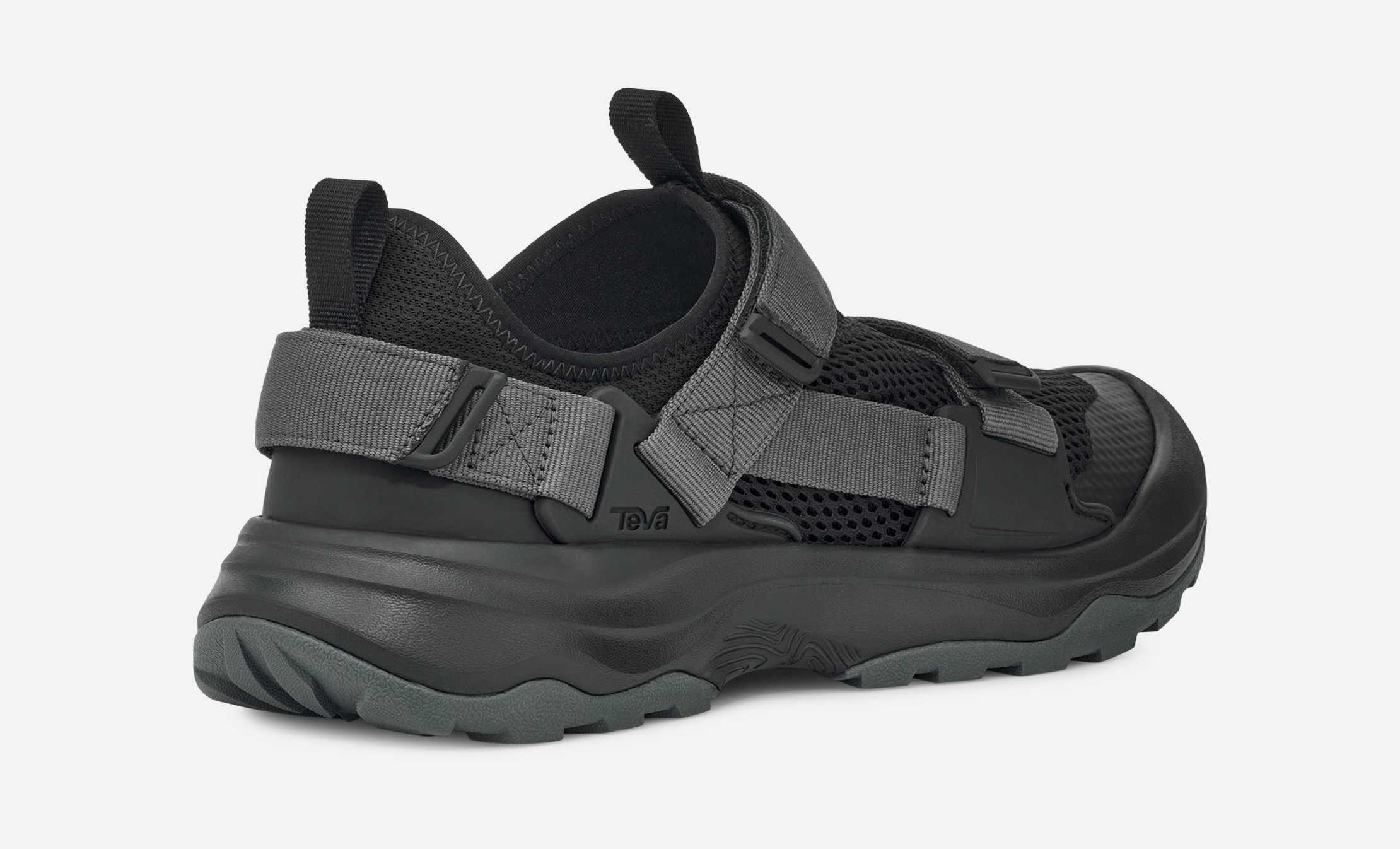 ★送料無料★テバOUTFLOW UNIVERSAL WATER SHOE 1136310-BLK New TEVA Womens OUTFLOW UNIVERSAL WATER SHOE 1136310-BLK