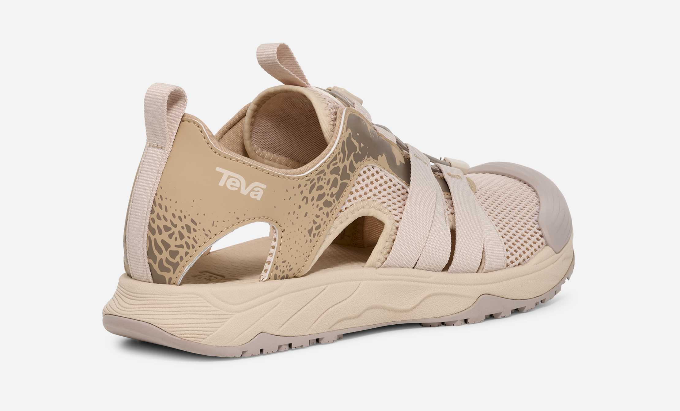 ★送料無料★テバ HYDRATREK SANDAL CT STVM2514811-CHG Hydratrek Closed-Toe Water Sandal