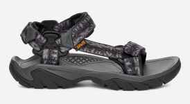 NANGA × TEVA TERRA FI FIVE Sandal – unexpected store