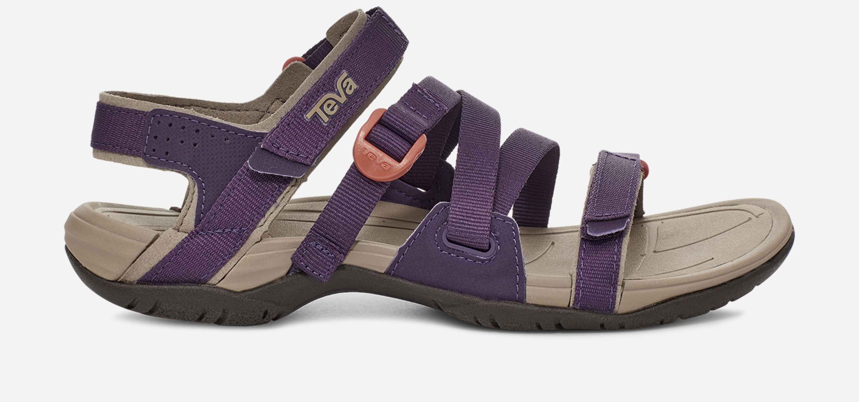 【PORTERNA】Eden strap sandals Amazon.com | Trotters Women's Vine Sandal, Navy Jeans, 5.0 M