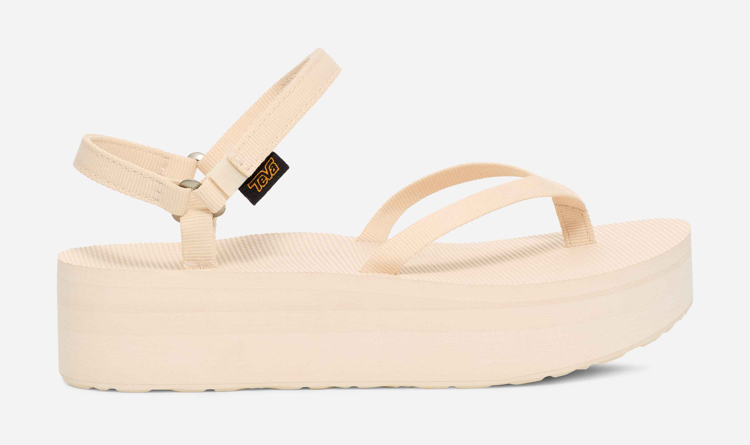 Flatform Slim Sandal