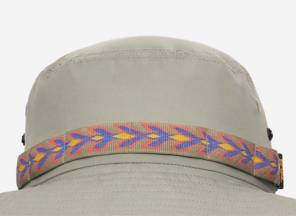 RAIVE ♥ Multi-color Bucket Hat/追跡付 MULTICOLORED BRAIDED BUCKET HAT - Multicolored | ZARA United