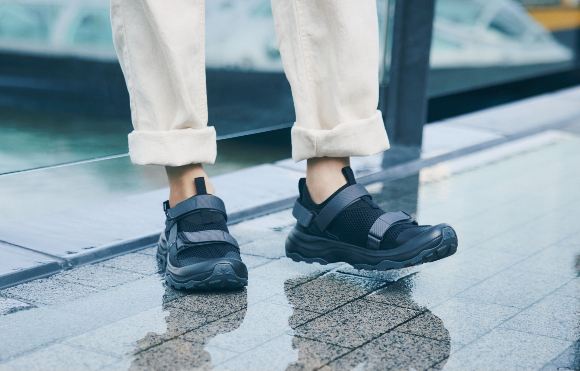 テバ Teva メンズ スニーカー （BLACK） アウトフロー