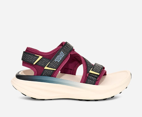 Teva★試し履きのみほぼ新品‼︎ 24cm / BLACK Amazon.com | Teva Unisex Ultra-comf Slip on Sneaker, Black