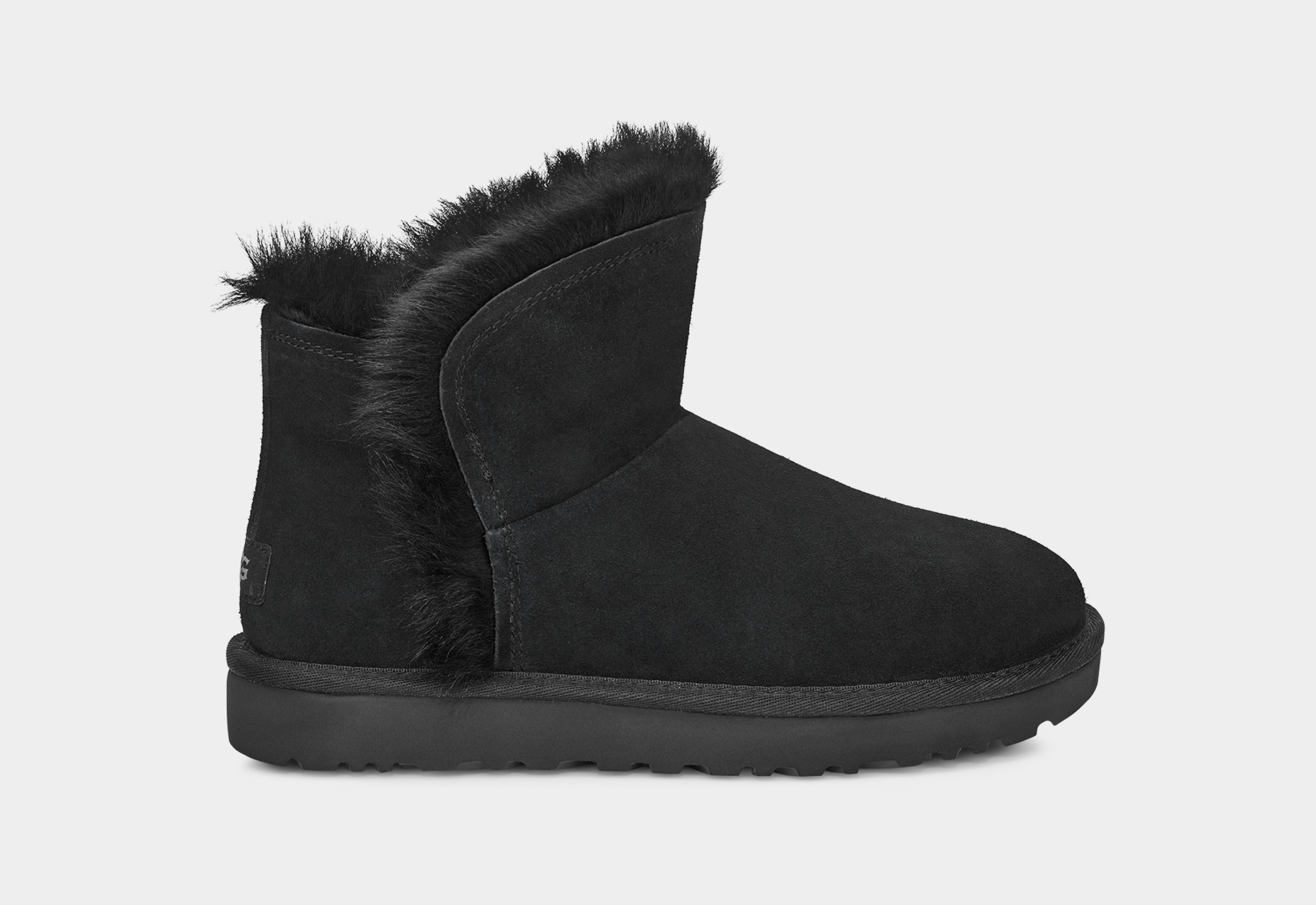 Low rise 2025 ugg boots