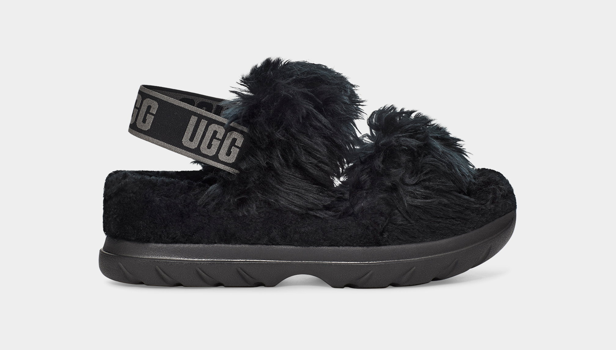 Fluffy discount ugg sandals