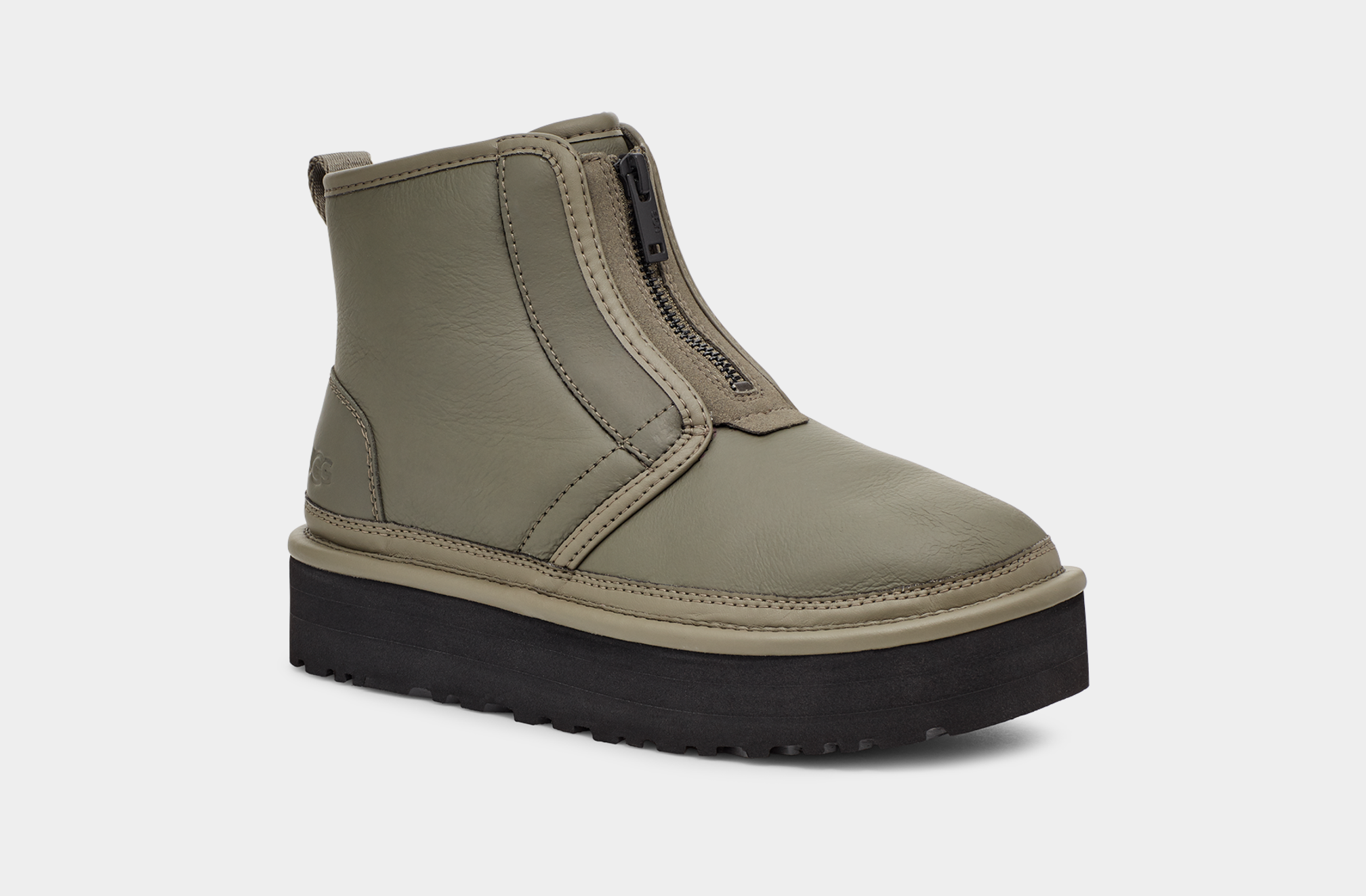 neumel ugg zipper