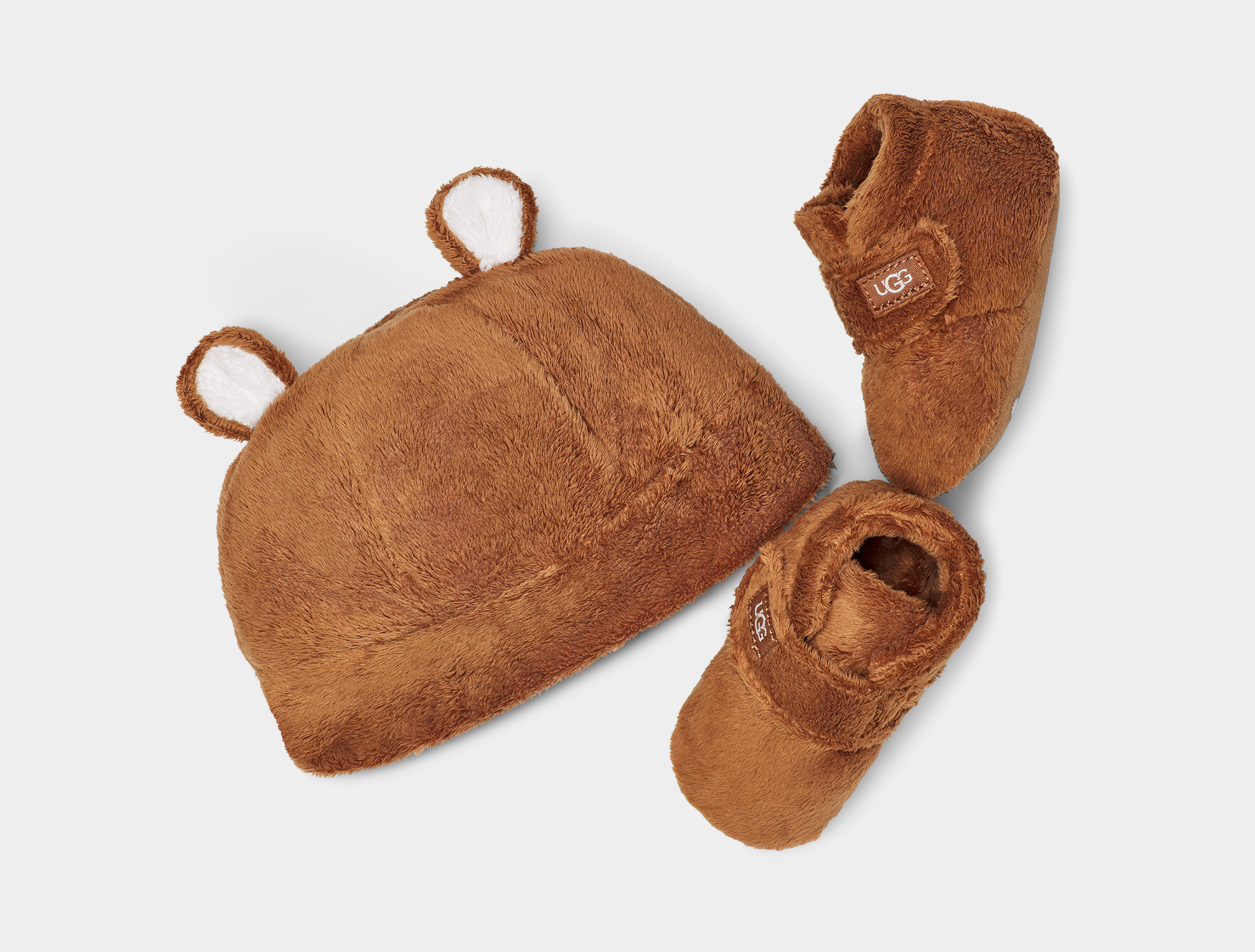 Baby uggs online with hat
