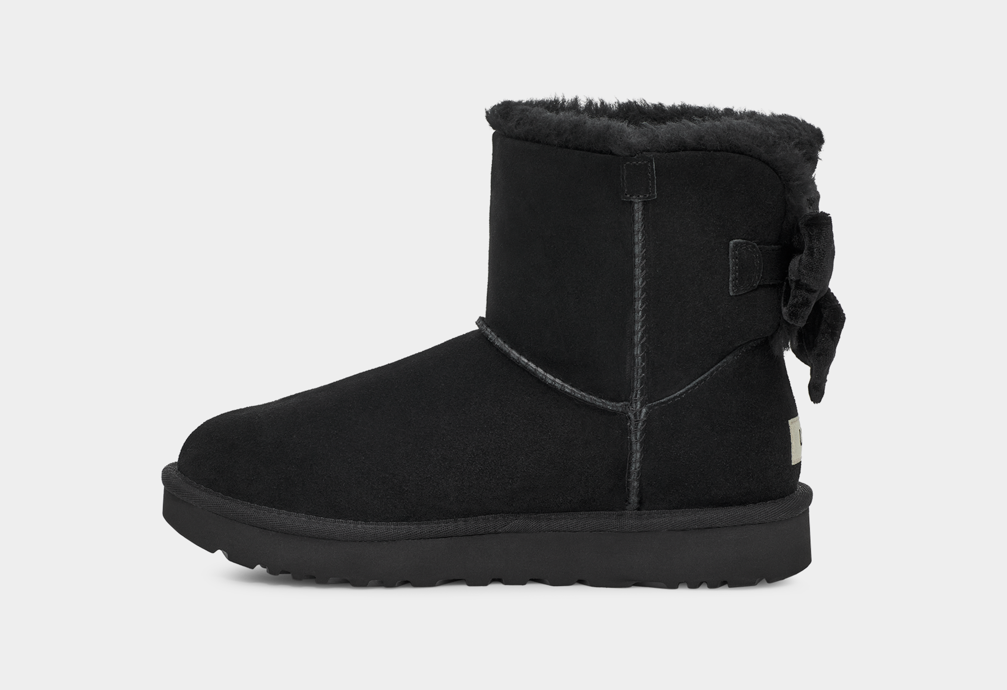 Classic mini sales crushed velvet uggs
