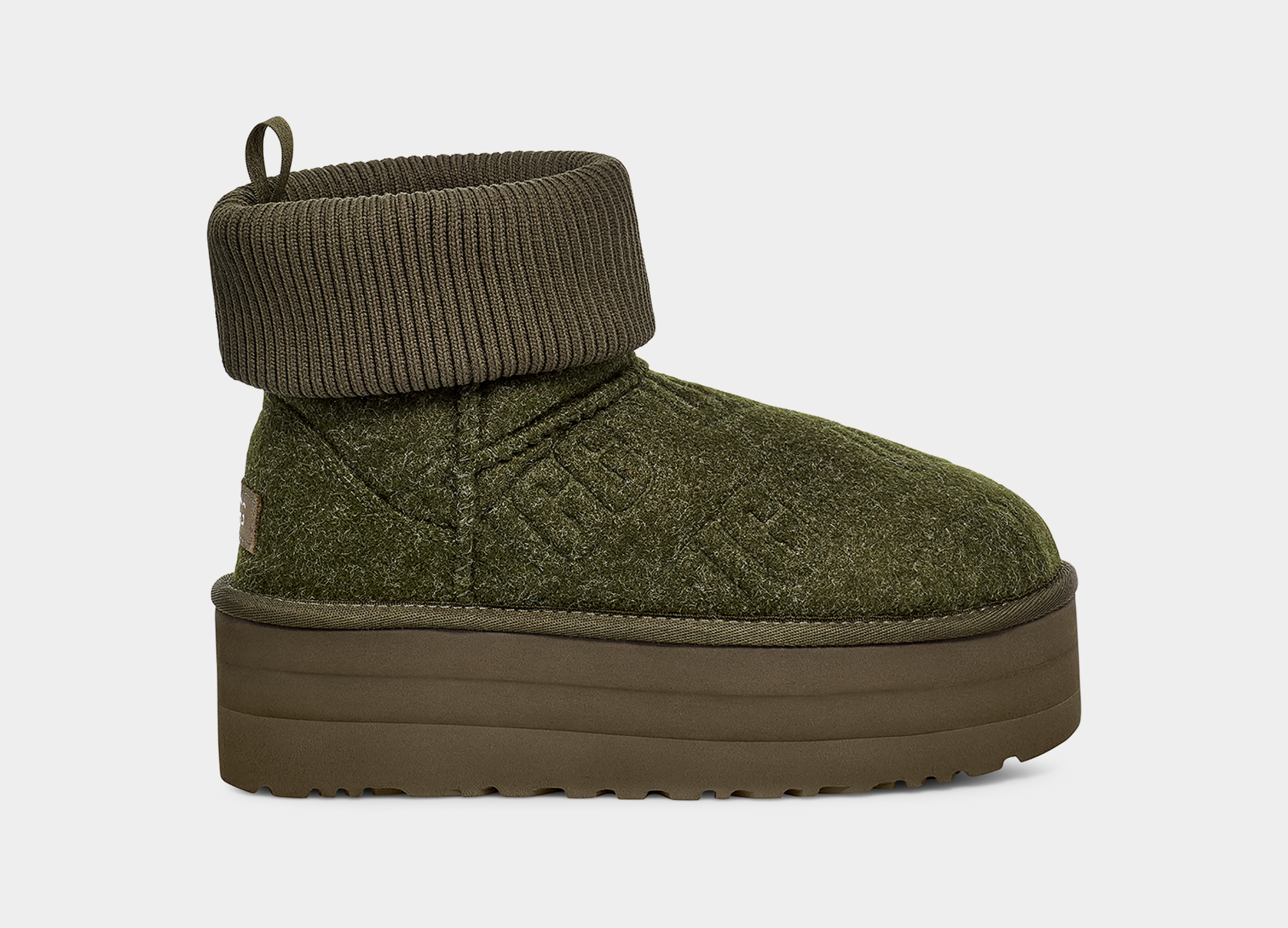 Olive green discount uggs womens