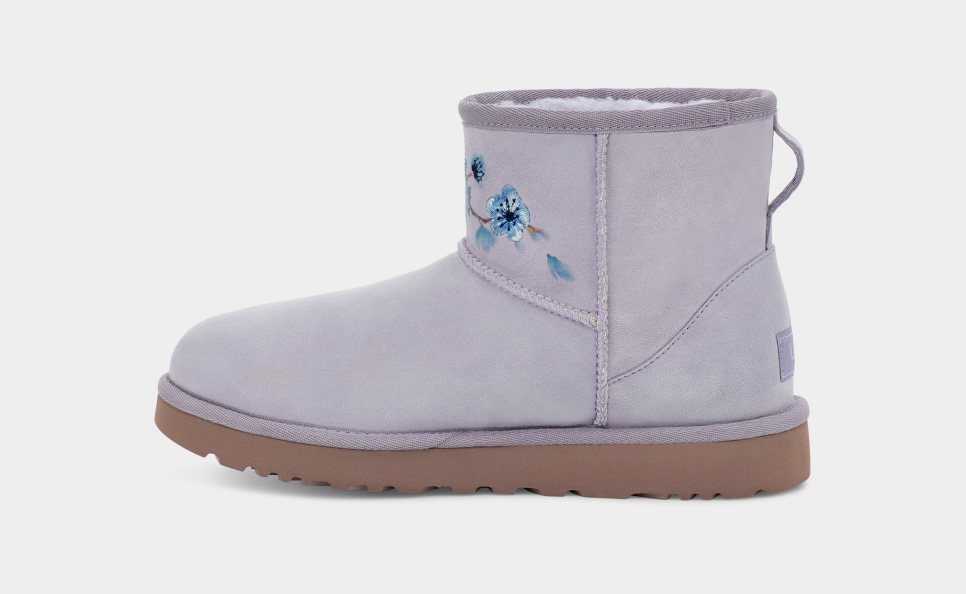 Classic Mini Blossom Boot | UGG® Official