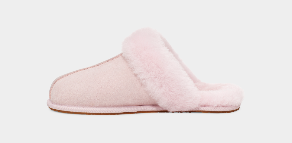 Pink ugg 2025 scuffette slippers