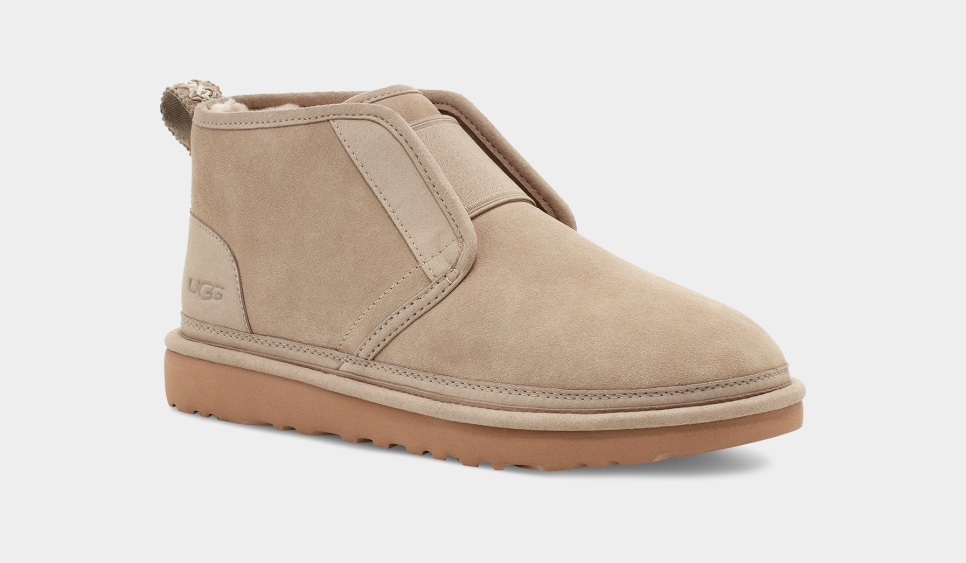 Men s Neumel Pull On UGG Official