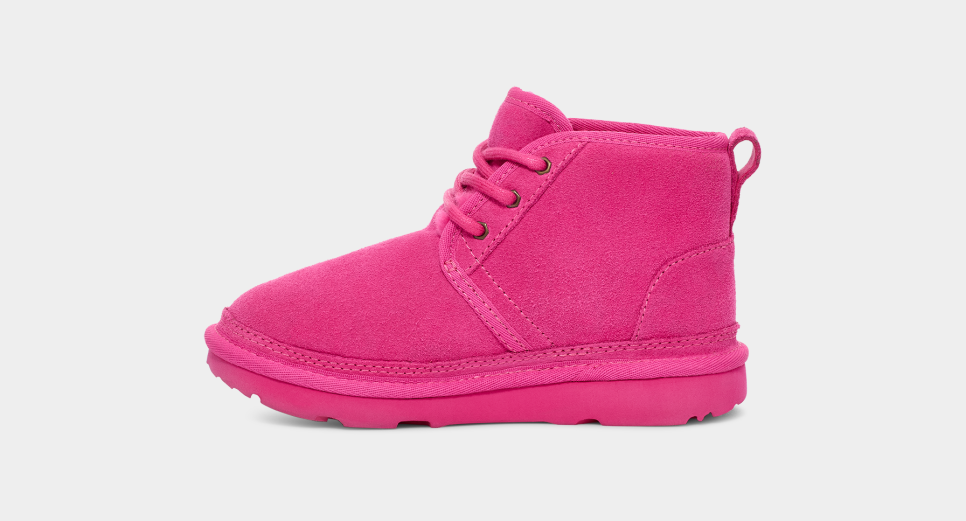 Pink boy ugg clearance boots