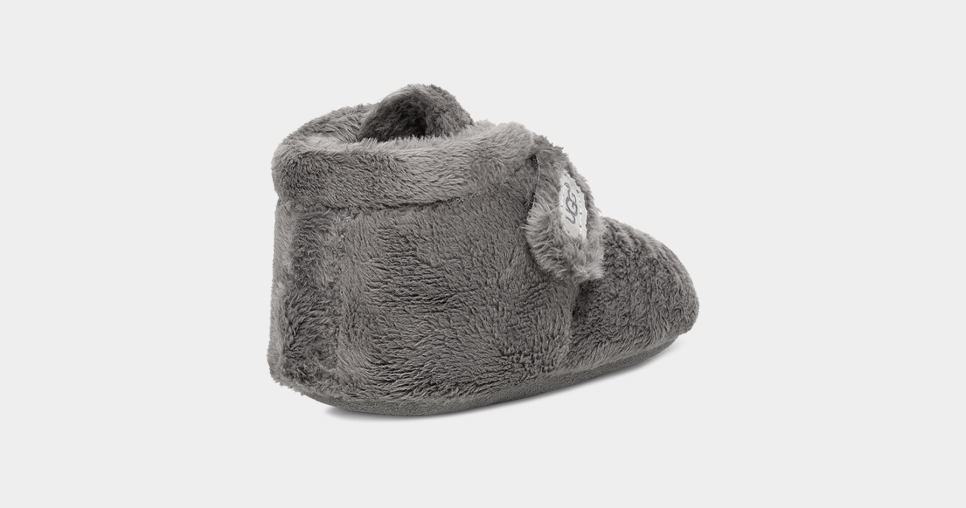 Baby ugg sales slippers grey