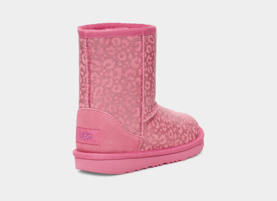 Pink 2025 leopard uggs