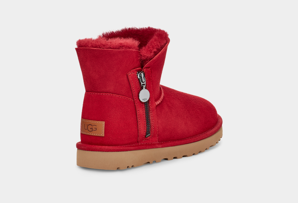 Red mini discount uggs