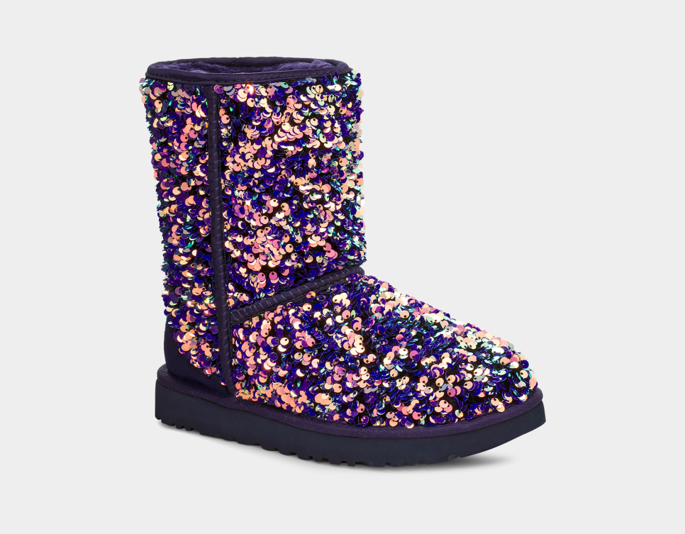 UGG Classic Short Sequin Boot Size 8 - $149 New With Tags - From Awuraposh