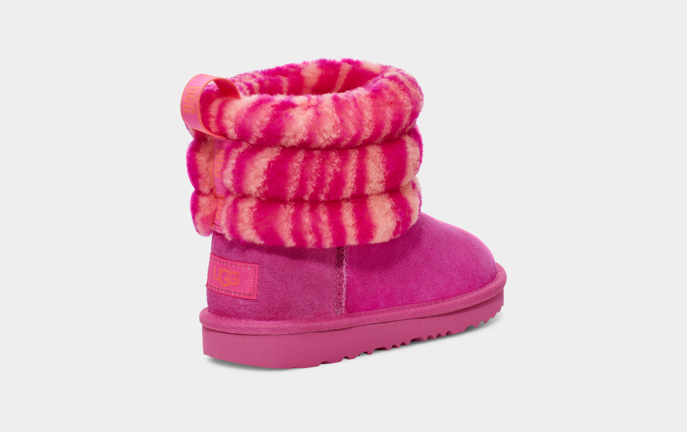 Pink fluff discount mini quilted uggs