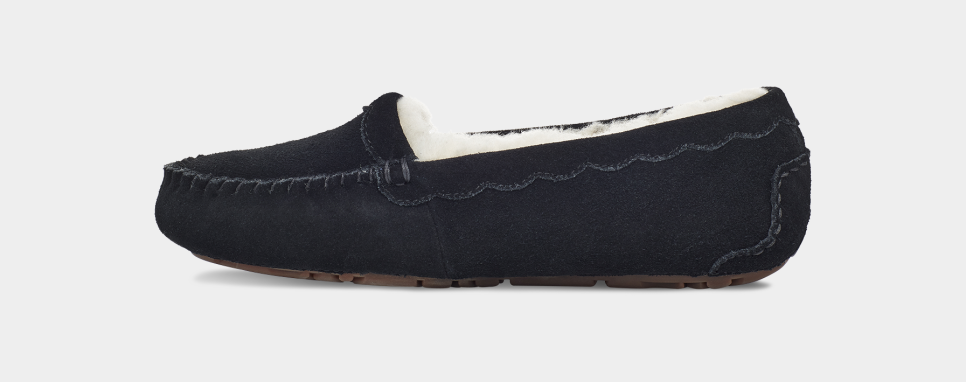 Ugg scalloped shop moccasin