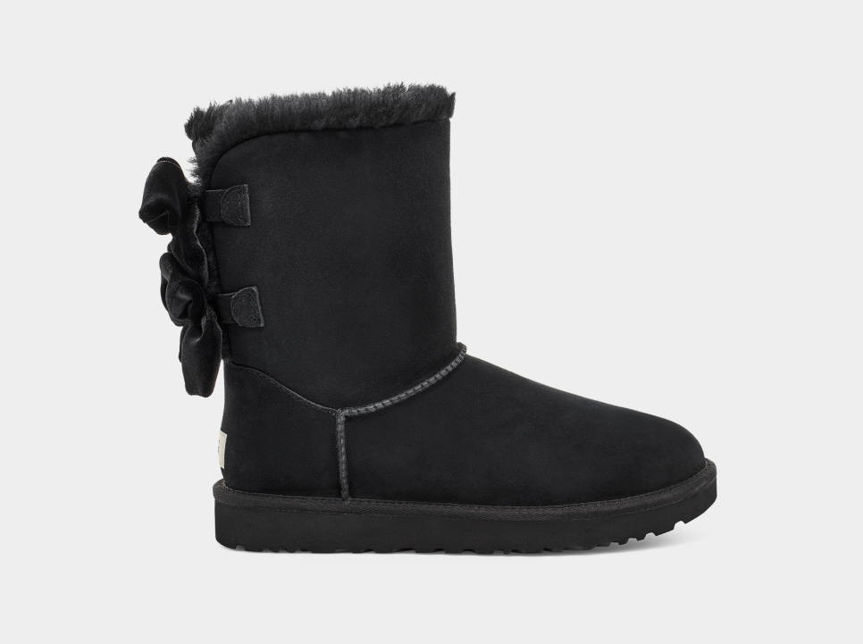 UGG® Bailey Bow Velvet Ribbon for Women UGG®