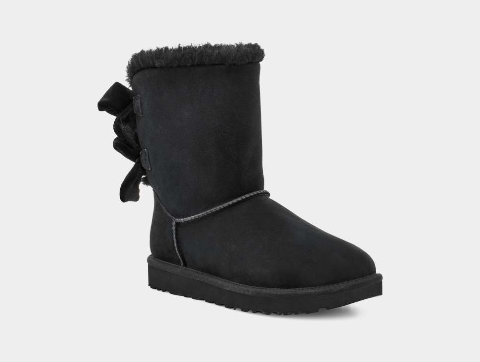 UGG® Bailey Bow Velvet Ribbon for Women UGG®