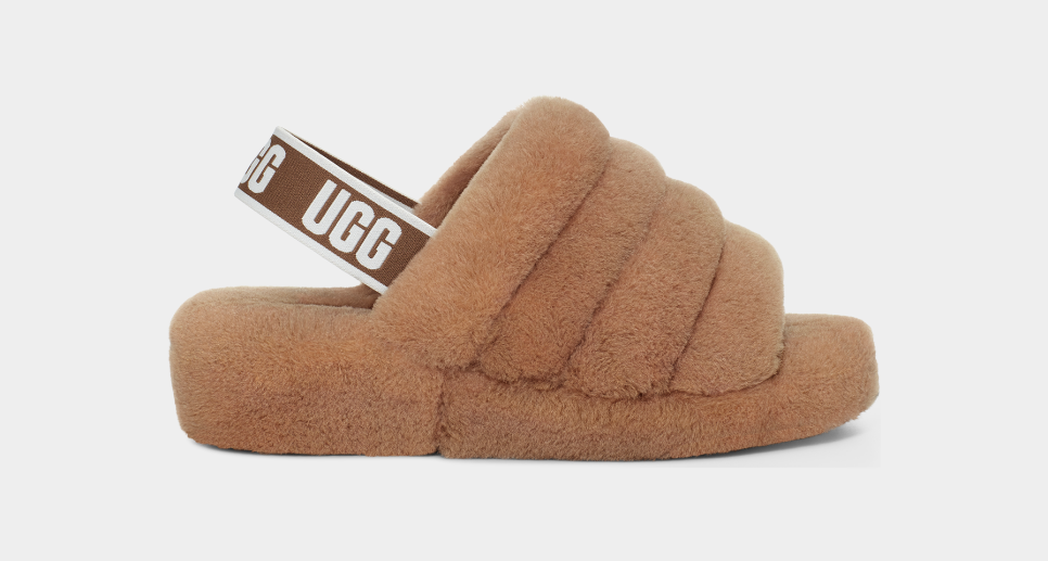 Red fluff top yeah ugg slides