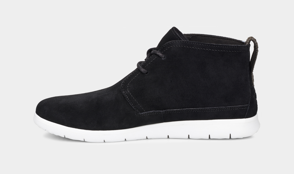 Ugg freamon top chukka boot