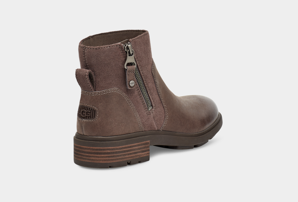 Harrison Zip Boot UGG