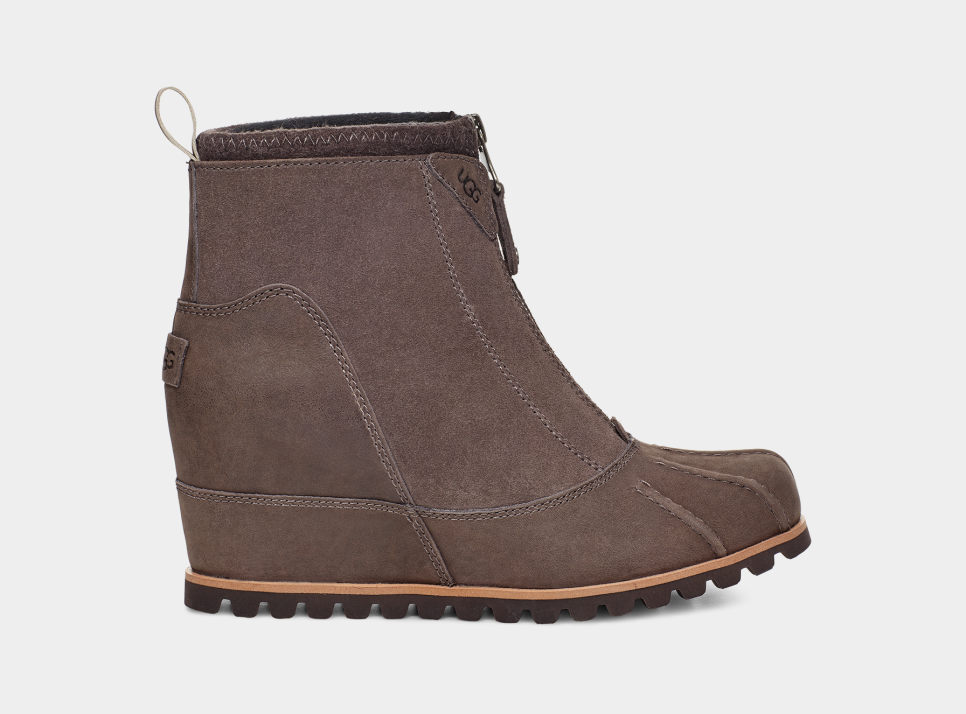 Ugg top wedge boot