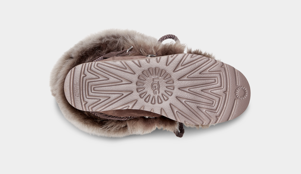 Uggs with fur on the outside sale