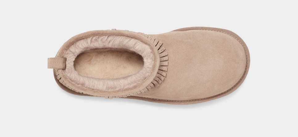 Ugg hot sale with fringe