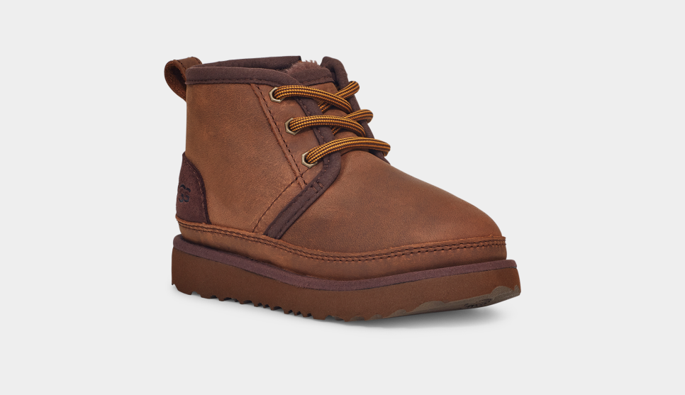 Black uggs hot sale boy