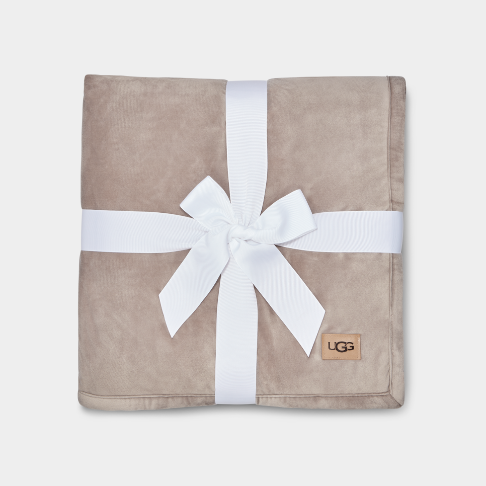 UGG Bliss Sherpa Throw for Home UGG