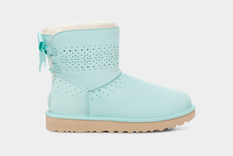 Aqua sales ugg boots