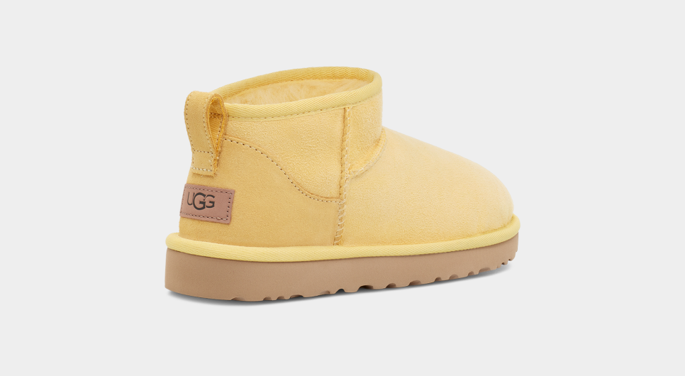 Sunflower 2025 yellow uggs