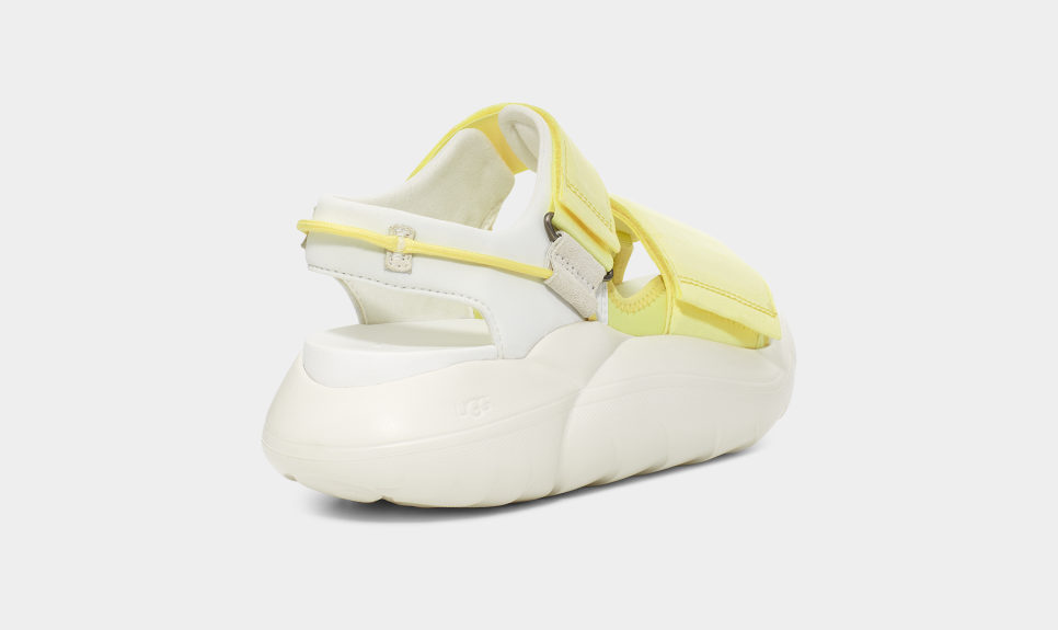 Ugg la best sale cloud sandal review