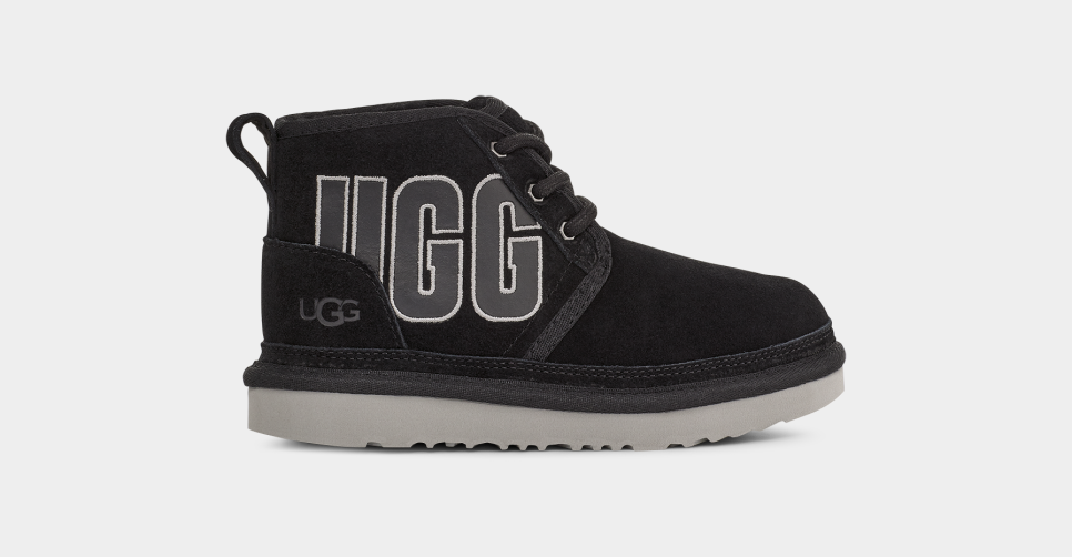 Kids Neumel Graphic Outline Chukka UGG