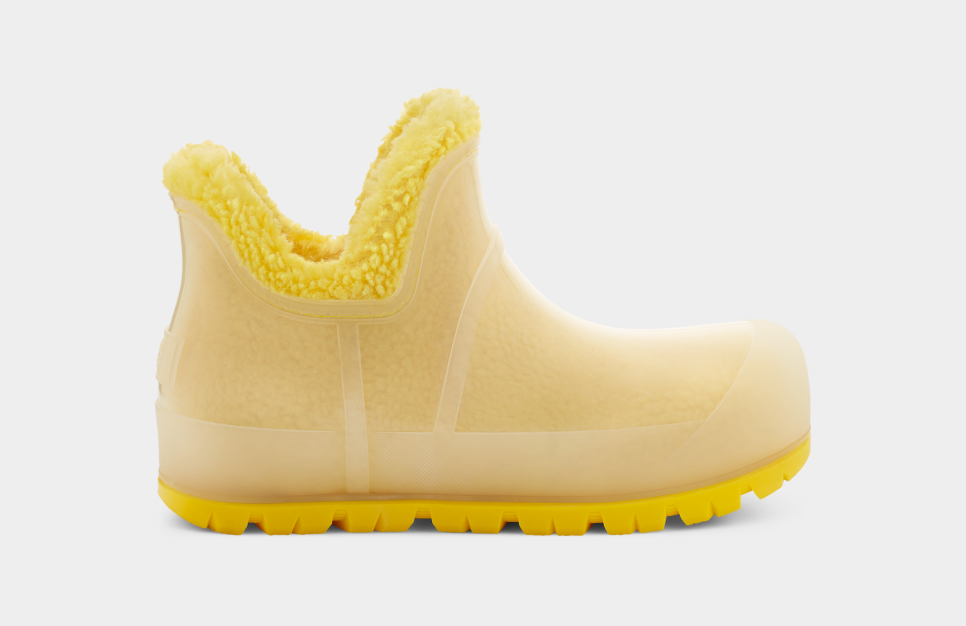 Raincloud Clear Boot UGG