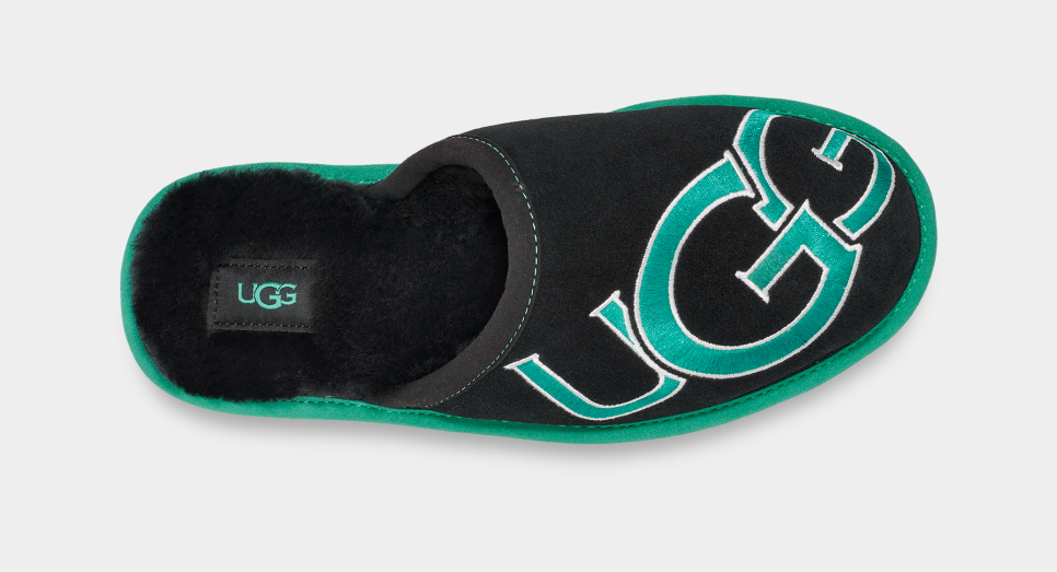 scuff logo uggs