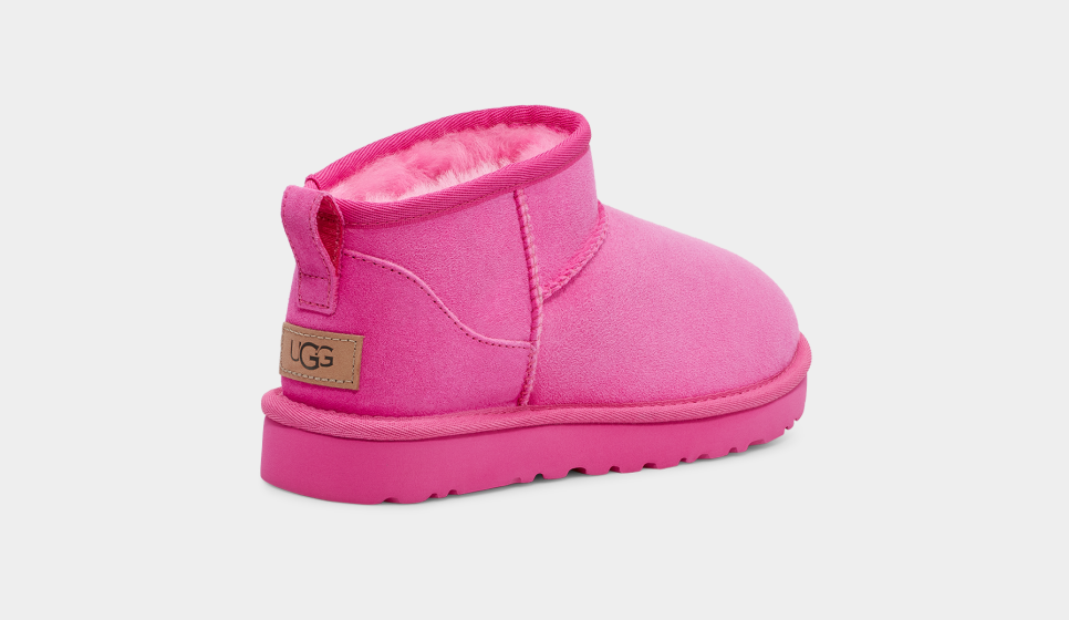 Pink deals low uggs