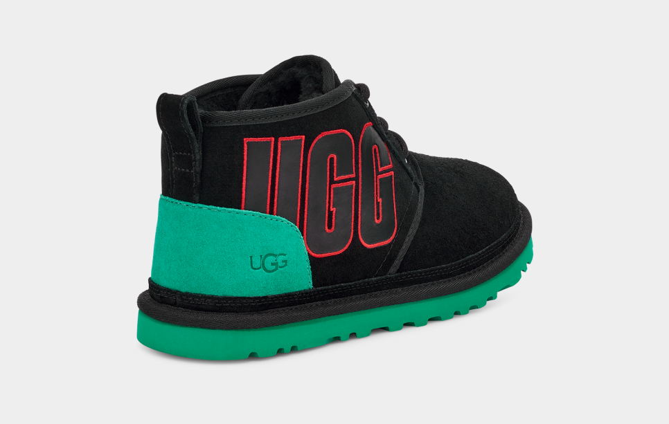 Neumel Graphic Outline Chukka UGG