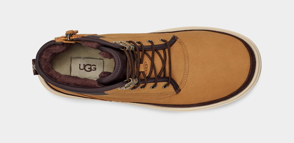 Ugg highland hotsell sport treadlite