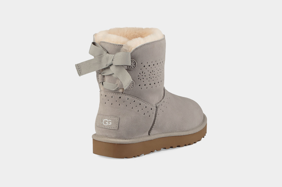 Ugg classic top sunshine perf